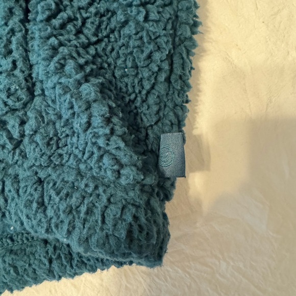 Gilly Hicks Deep Teal Sherpa/Fuzzy Hoodie - Picture 3 of 5